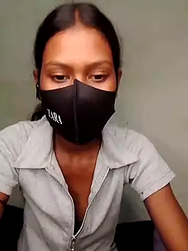 Snapshot of Angalpriya_1 chatting on December 17, 2024, 11:49 am Angalpriya 1 online show from December 17, 2024, 11:49 am