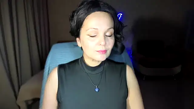 WitchBlueRose online show from September 28, 2025, 5:31 pm