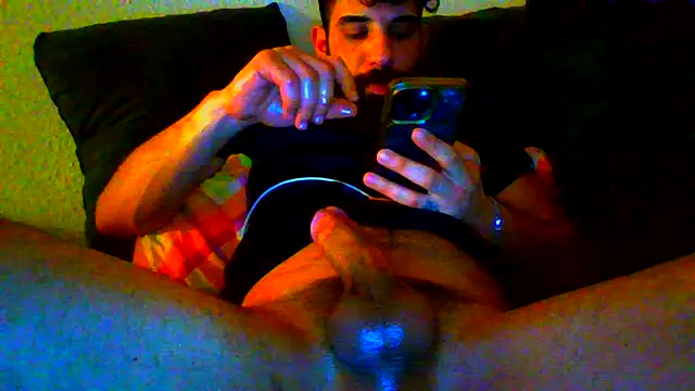 Snapshot of cankaraa96 chatting on September 28, 2025, 11:23 pm cankaraa96 online show from September 28, 2025, 11:23 pm