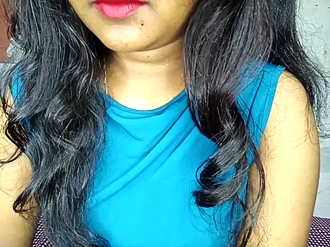 Snapshot of Muktha chatting on September 19, 2025, 5:50 pm Muktha online show from September 19, 2025, 5:50 pm