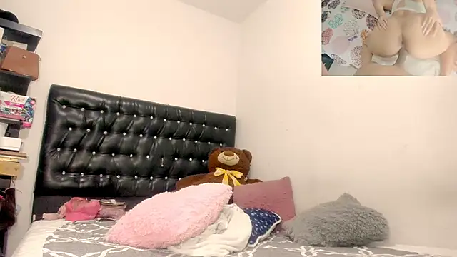 Snapshot of sexylatin_ chatting on September 18, 2025, 1:08 am sexylatin  online show from September 18, 2025, 1:08 am