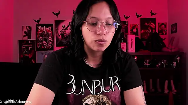 lilith-deveraux online show from March 24, 2026, 2:44 am