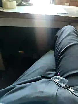 nupa230780 online show from November 14, 2025, 9:24 am