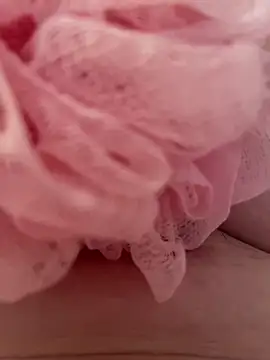 Snapshot of messyclumsyprincess chatting on December 12, 2024, 2:44 pm messyclumsyprincess online show from December 12, 2024, 2:44 pm