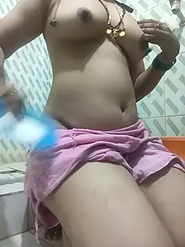 Snapshot of gunjan22 chatting on October 10, 2025, 12:06 pm gunjan22 online show from October 10, 2025, 12:06 pm