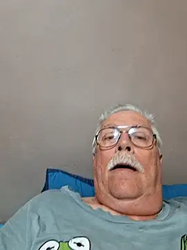 NawtyB1965 online show from October 9, 2025, 3:29 am