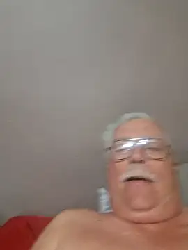 NawtyB1965 online show from April 12, 2026, 4:27 am