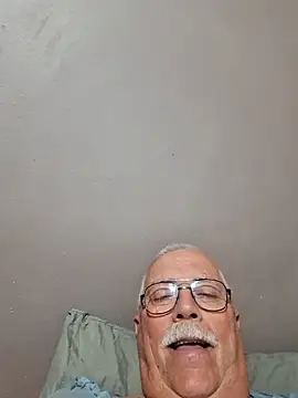 NawtyB1965 online show from June 10, 2026, 4:03 am