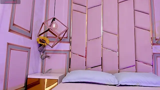 Sweetgirl4u  online show from March 5, 2025, 2:56 pm