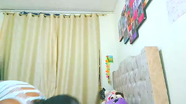 Snapshot of Samary_thomas chatting on September 21, 2025, 12:38 am Samary thomas online show from September 21, 2025, 12:38 am