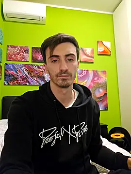 Snapshot of MASTERBULLY chatting on February 24, 2025, 10:47 pm MASTERBULLY online show from February 24, 2025, 10:47 pm