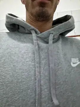 Snapshot of MASTERBULLY chatting on October 26, 2025, 12:16 pm MASTERBULLY online show from October 26, 2025, 12:16 pm