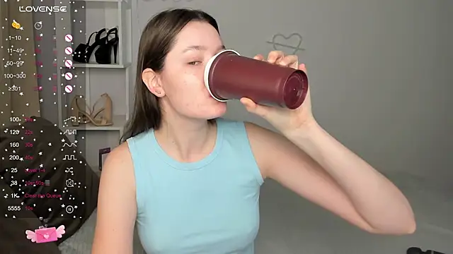 Fairyy Moon online show from October 9, 2025, 12:44 am