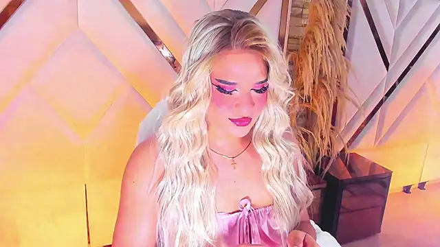 Elody Preysler69 online show from October 14, 2025, 4:46 am