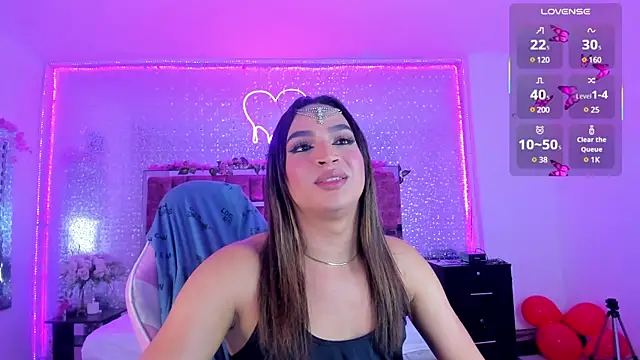 KylieVictoria online show from February 11, 2025, 4:44 am