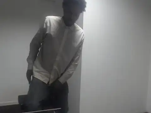 Snapshot of Mastertopdome chatting on October 2, 2025, 12:25 am Mastertopdome online show from October 2, 2025, 12:25 am