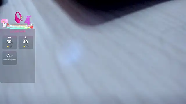 Snapshot of Ivonnee__ chatting on September 13, 2025, 1:16 am Ivonnee   online show from September 13, 2025, 1:16 am