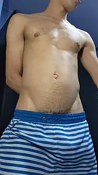 Snapshot of boyminerin00 chatting on October 29, 2025, 2:43 am boyminerin00 online show from October 29, 2025, 2:43 am