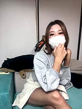 ayu0009rrr online show from December 2, 2025, 3:47 pm