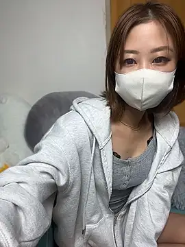 ayu0009rrr online show from April 9, 2026, 3:07 pm