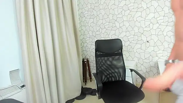 MateoBenjaminX online show from January 23, 2025, 6:35 pm