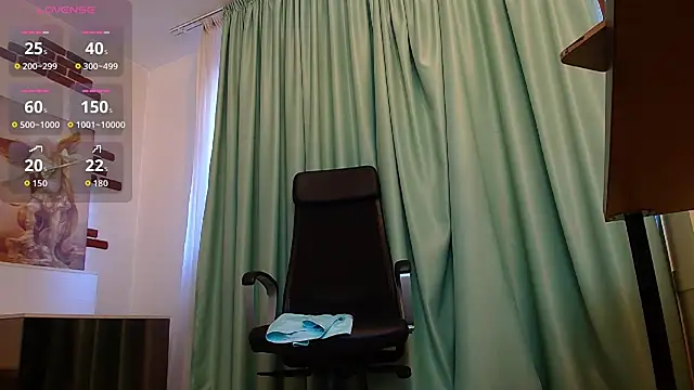 Snapshot of MateoBenjaminX chatting on October 1, 2025, 5:56 am MateoBenjaminX online show from October 1, 2025, 5:56 am