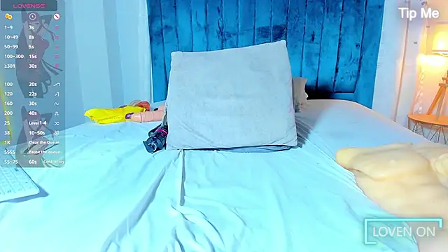 Snapshot of sweetebony_970 chatting on February 22, 2025, 6:19 pm sweetebony 970 online show from February 22, 2025, 6:19 pm