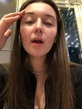 UnaMiuMiu online show from January 17, 2025, 12:21 pm