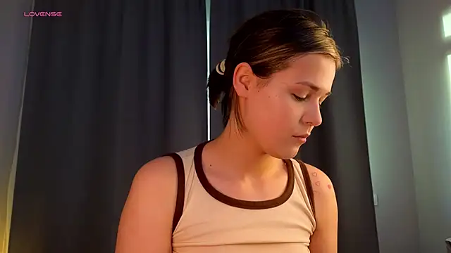 Snapshot of EthalGold chatting on October 3, 2025, 3:09 am EthalGold online show from October 3, 2025, 3:09 am