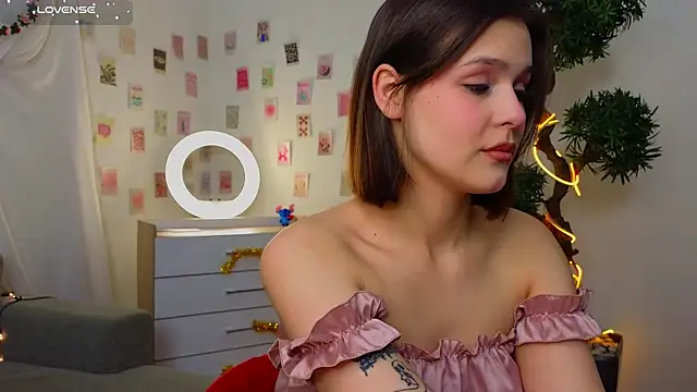 Snapshot of EthalGold chatting on March 22, 2025, 3:09 am EthalGold online show from March 22, 2025, 3:09 am