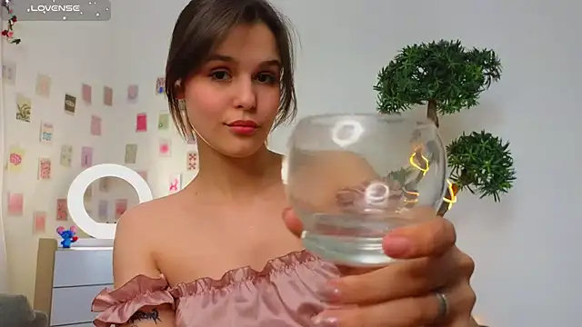 Snapshot of EthalGold chatting on March 13, 2025, 9:21 am EthalGold online show from March 13, 2025, 9:21 am