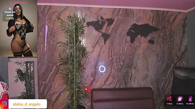 Alahia Dangelo online show from April 18, 2026, 5:37 pm