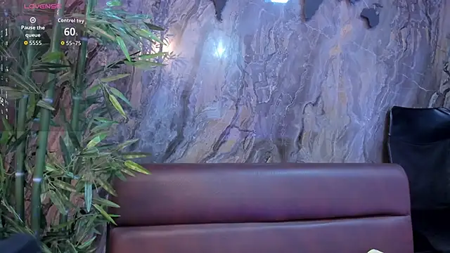 Alahia Dangelo online show from November 18, 2025, 5:27 pm