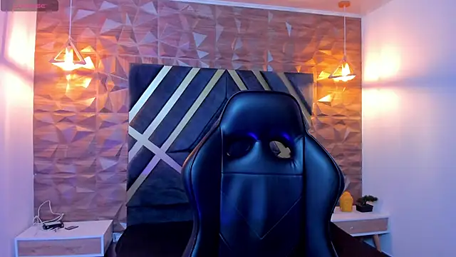 Snapshot of Alahia_Dangelo chatting on October 11, 2025, 11:33 am Alahia Dangelo online show from October 11, 2025, 11:33 am