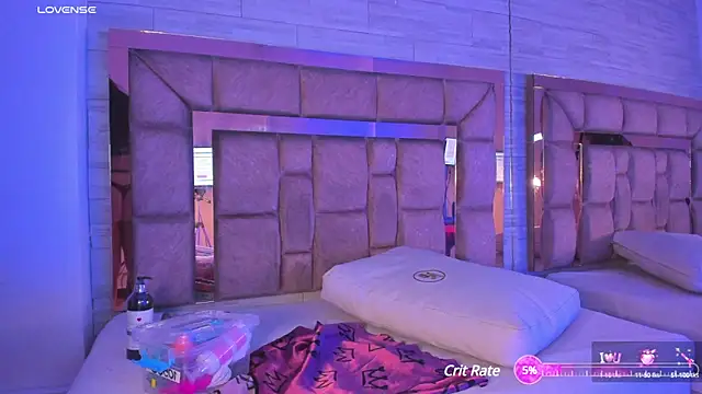 Snapshot of shanon_hughes_ chatting on March 10, 2025, 3:56 am shanon hughes  online show from March 10, 2025, 3:56 am