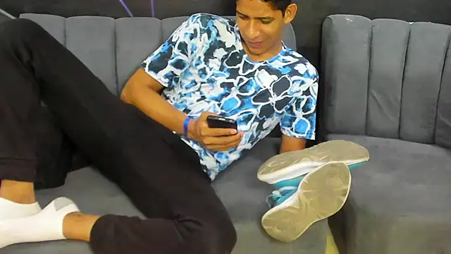 playsgirlhot online show from September 21, 2025, 11:10 pm