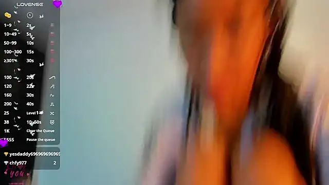 Milkdulce1 online show from March 2, 2025, 5:23 am