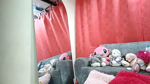 Snapshot of Milkdulce1 chatting on March 1, 2026, 4:40 pm Milkdulce1 online show from March 1, 2026, 4:40 pm