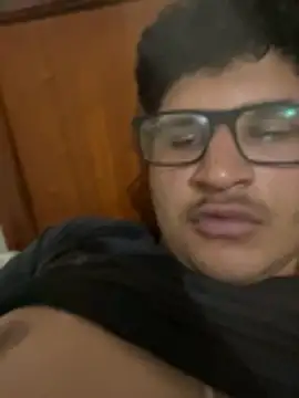 Snapshot of Ruk436 chatting on October 14, 2025, 3:29 am Ruk436 online show from October 14, 2025, 3:29 am