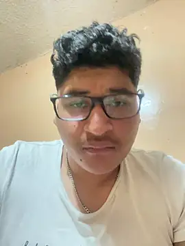 Snapshot of Ruk436 chatting on December 6, 2024, 5:03 am Ruk436 online show from December 6, 2024, 5:03 am