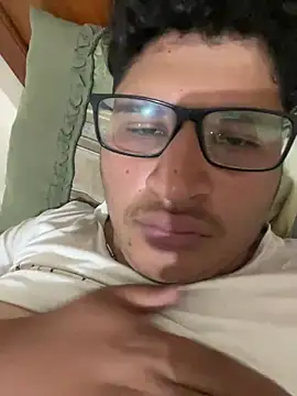 Snapshot of Ruk436 chatting on February 12, 2025, 8:27 am Ruk436 online show from February 12, 2025, 8:27 am