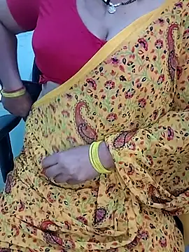 Snapshot of Sexy-Telugunayana2 chatting on October 23, 2025, 9:41 am Sexy-Telugunayana2 online show from October 23, 2025, 9:41 am