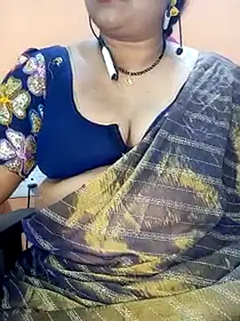 Snapshot of Sexy-Telugunayana2 chatting on March 22, 2025, 1:52 pm Sexy-Telugunayana2 online show from March 22, 2025, 1:52 pm