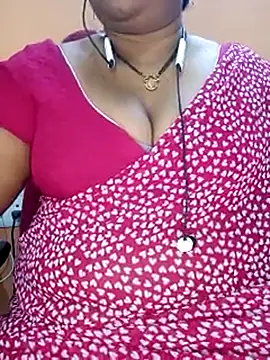 Snapshot of Sexy-Telugunayana2 chatting on February 18, 2025, 11:22 am Sexy-Telugunayana2 online show from February 18, 2025, 11:22 am