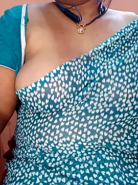 Snapshot of Sexy-Telugunayana2 chatting on February 7, 2025, 12:53 am Sexy-Telugunayana2 online show from February 7, 2025, 12:53 am