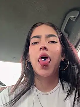 Naughty Friends  online show from February 28, 2025, 7:25 pm