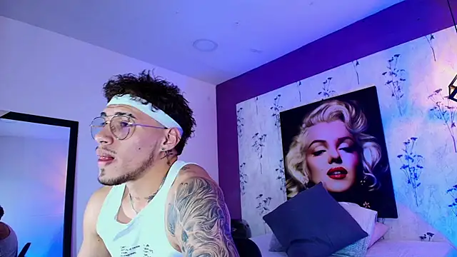 austin collinss online show from February 18, 2025, 5:31 am