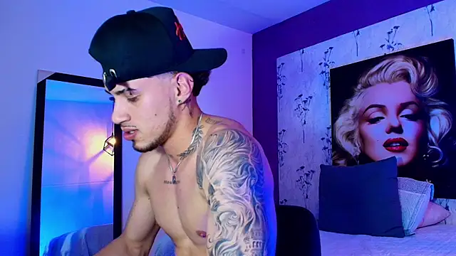 austin collinss online show from February 20, 2025, 8:06 am