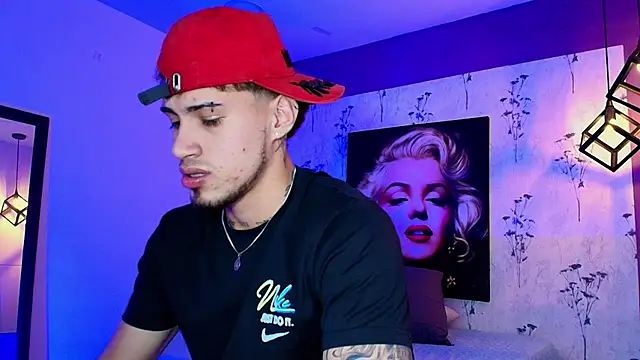 austin collinss online show from March 1, 2025, 2:04 am