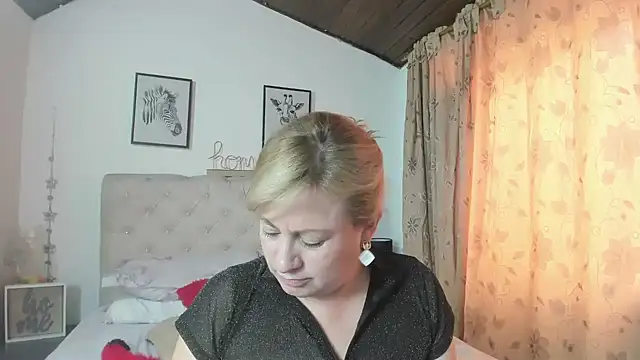 MonyCassius online show from February 17, 2025, 7:12 pm